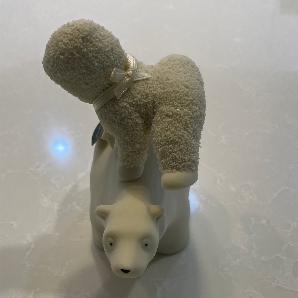 Snowbabies Figurine with Polar Bear “Over The Top” - Picture 4 of 4